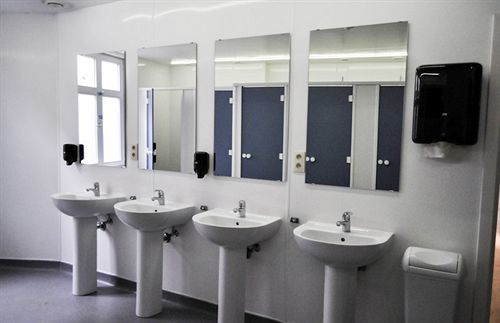 St Christopher's - The Bauhaus Hostel Bruges